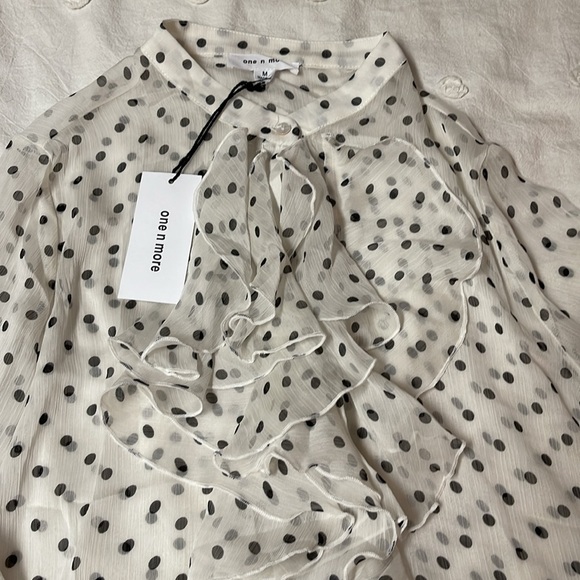 New - Picture 2 of 3